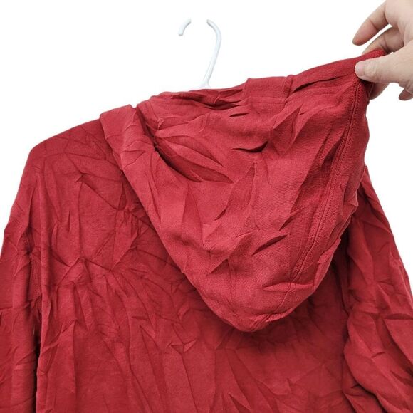 2/$20 Guess Classic Logo Red Zip Up Hoodie Jacket Size: M - Picture 7 of 10